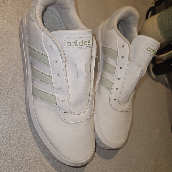 Adidas Court Platform womans size 7.5 - Picture 3 of 9